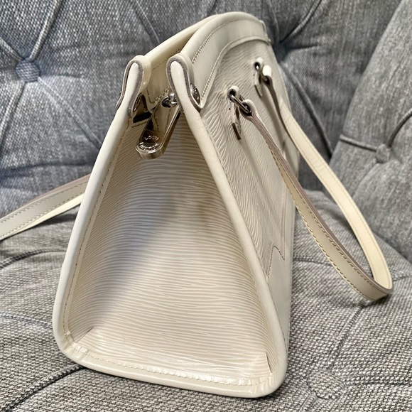 Louis Vuitton Madeleine PM Ivoire purse M5933J and wallet - Picture 8 of 16